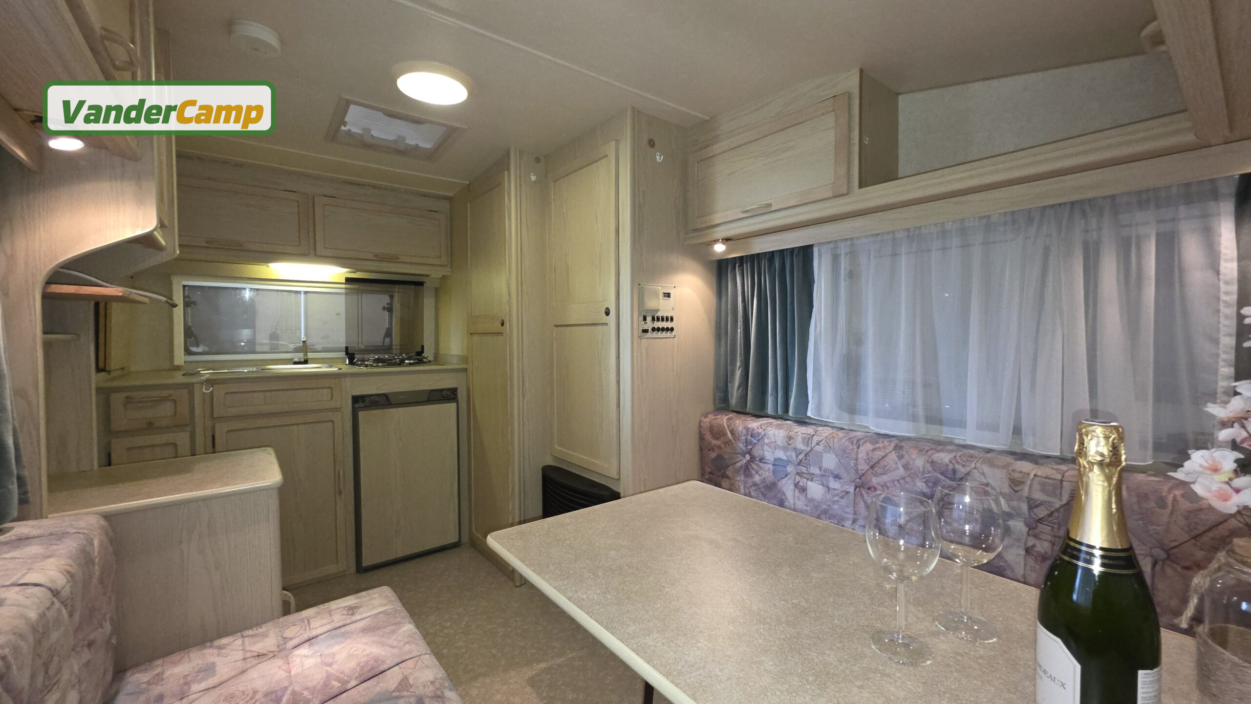 Elddis Shadowline 380