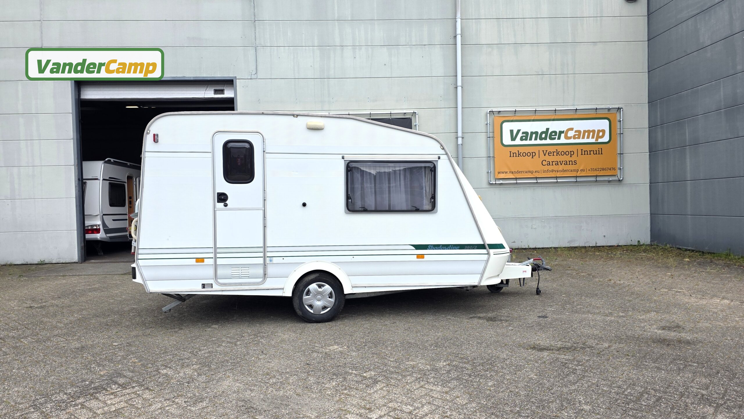 Elddis Shadowline 380