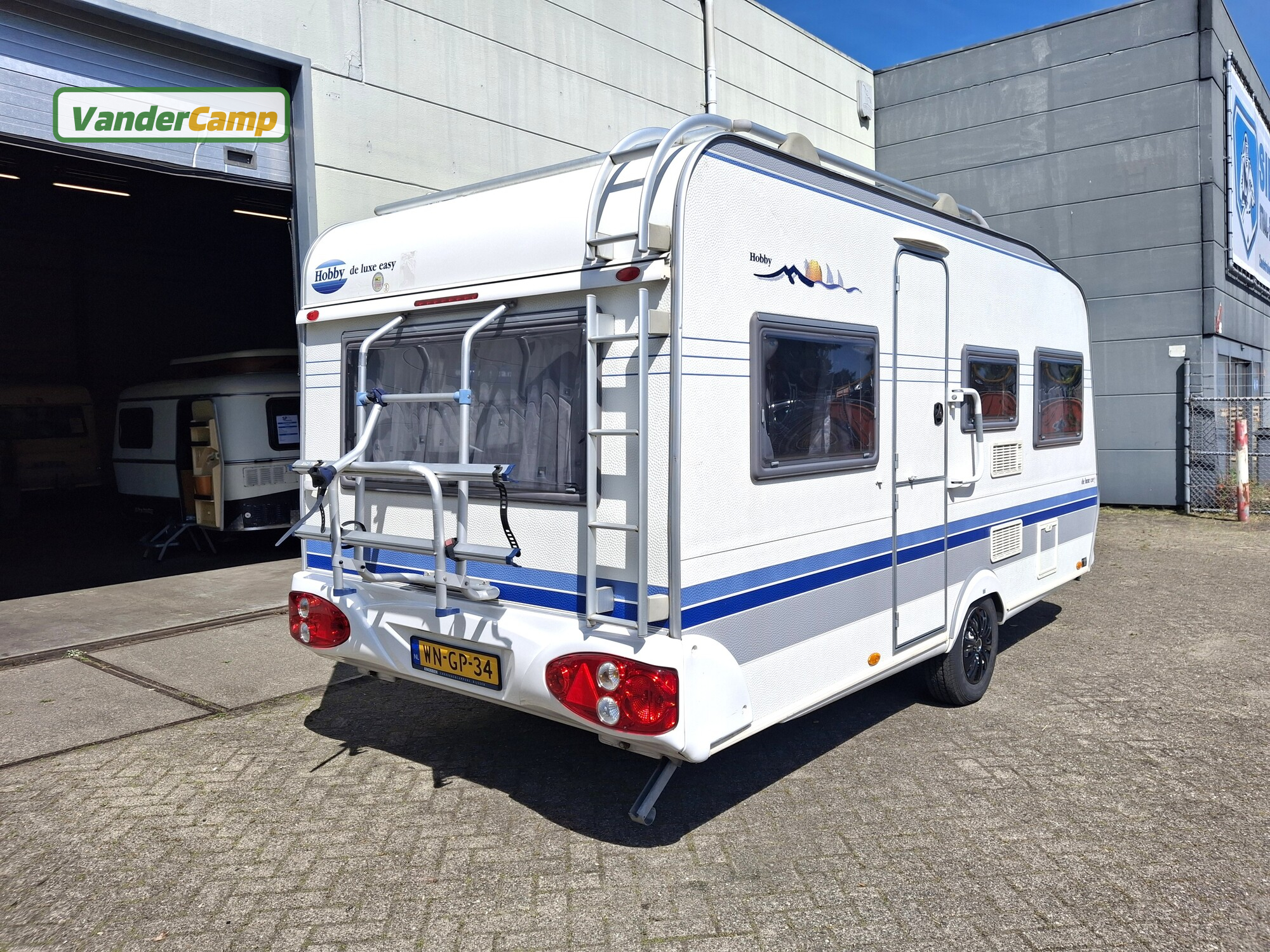 Hobby de Luxe Easy 450