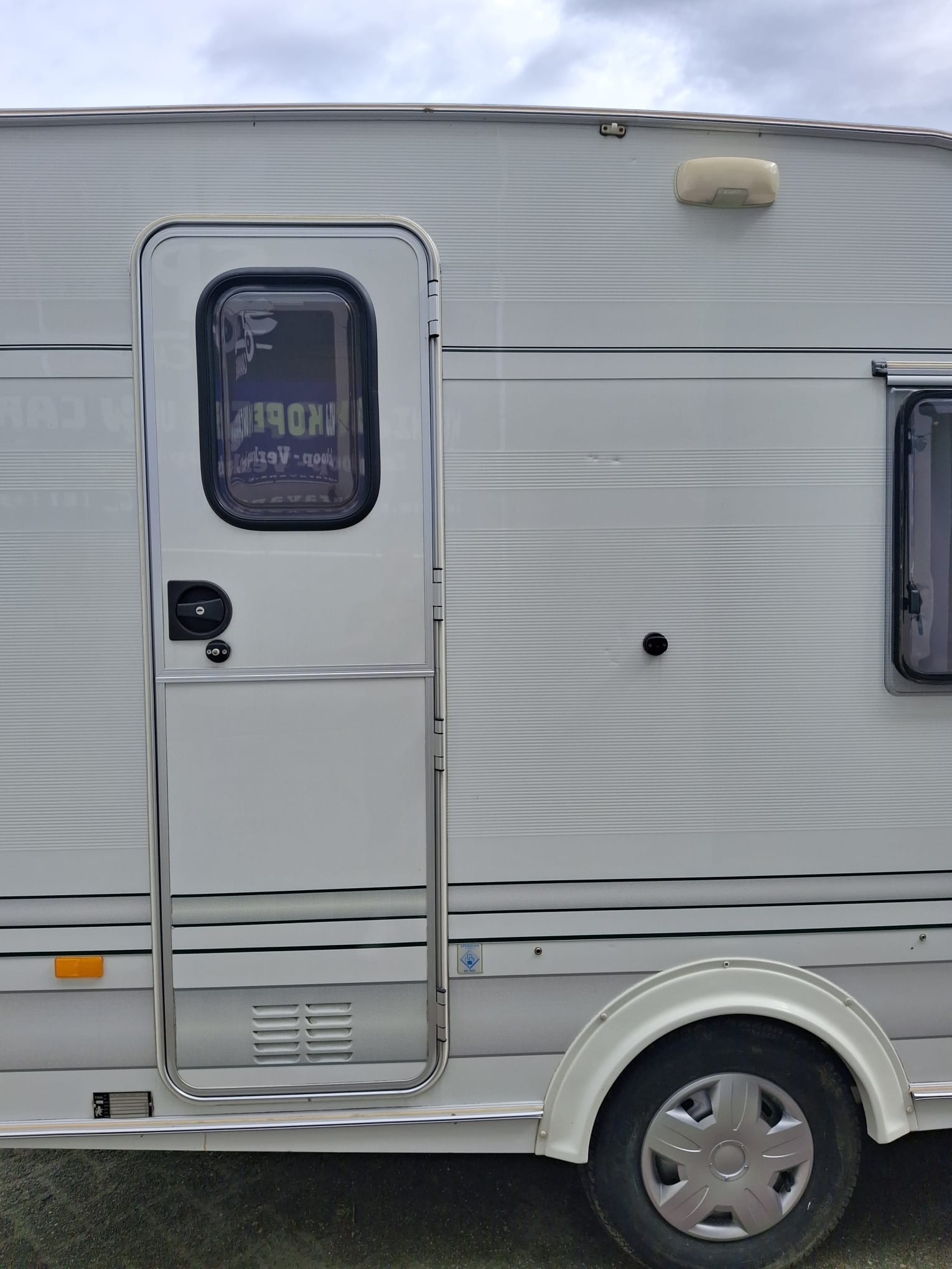 Elddis Shadowline 380