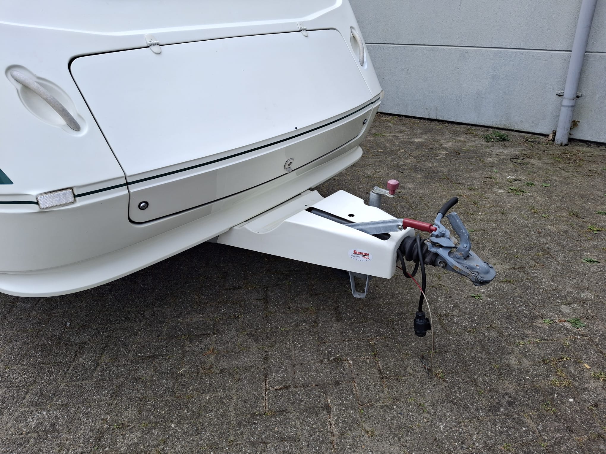 Elddis Shadowline 380