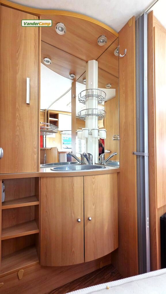 T.E.C. Travel King 460 TDF (2009)
