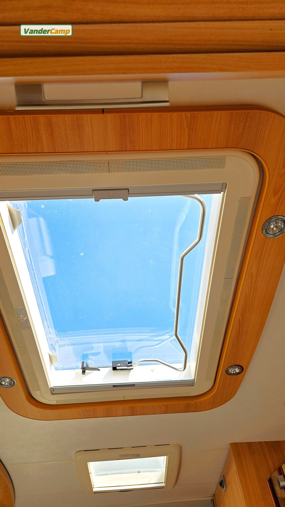 T.E.C. Travel King 460 TDF (2009)