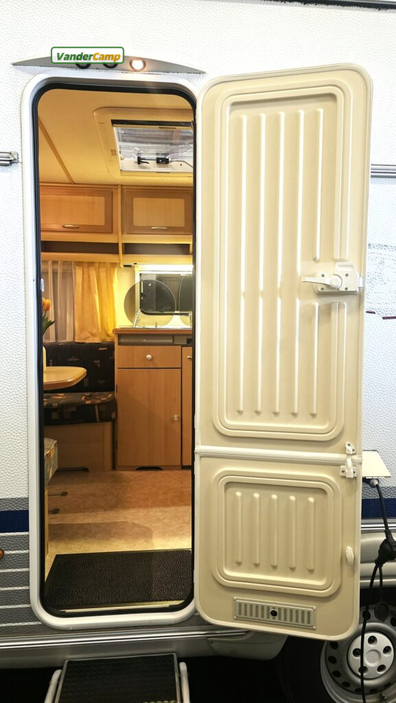 T.E.C. Travel King 460 TDF (2004)