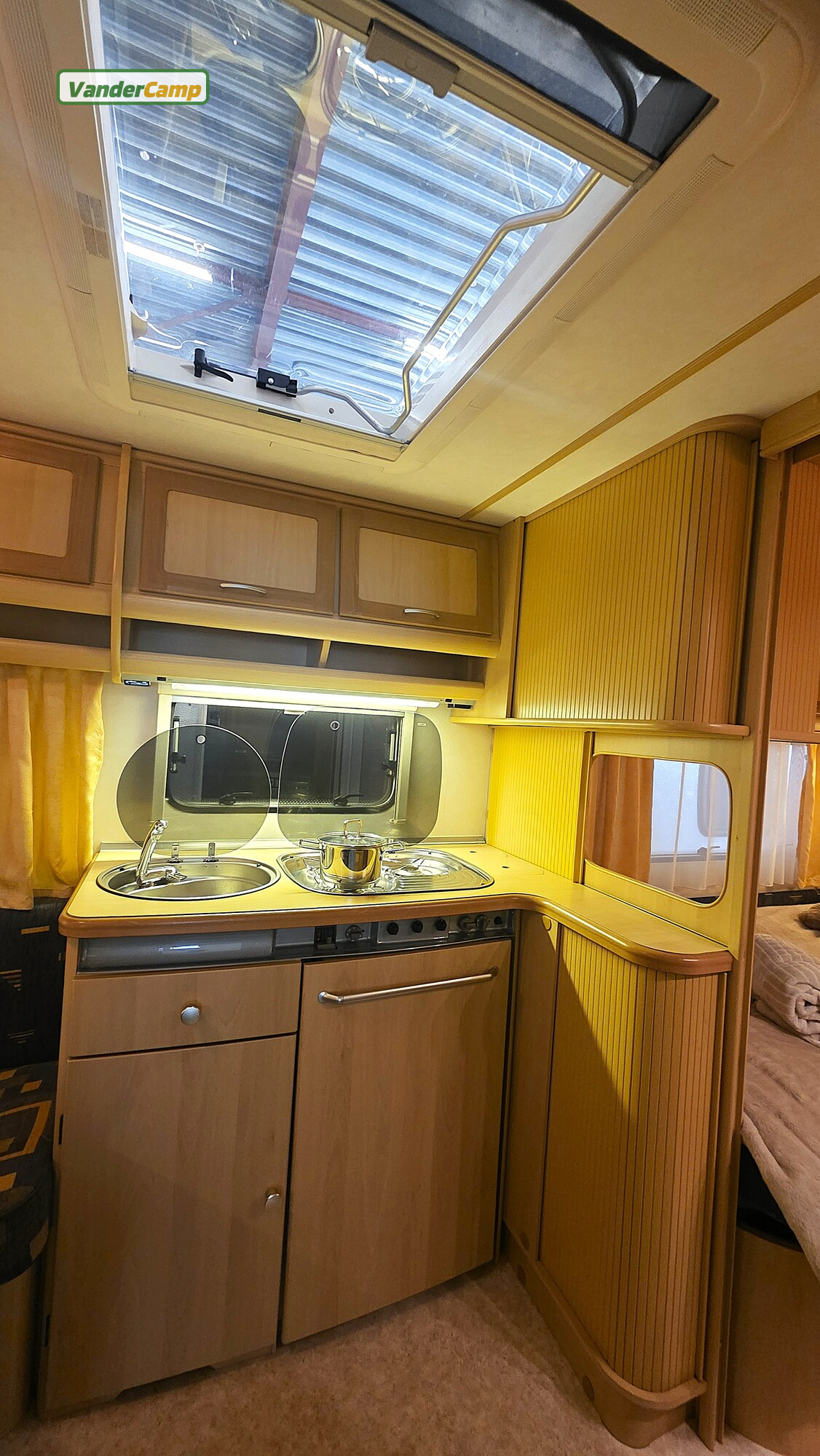 T.E.C. Travel King 460 TDF (2004)
