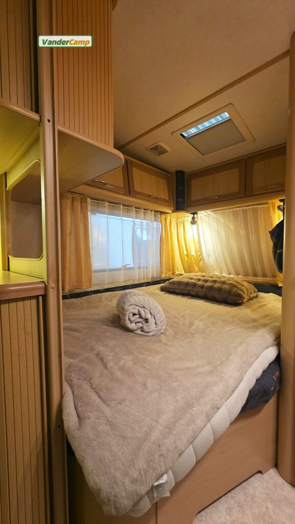 T.E.C. Travel King 460 TDF (2004)
