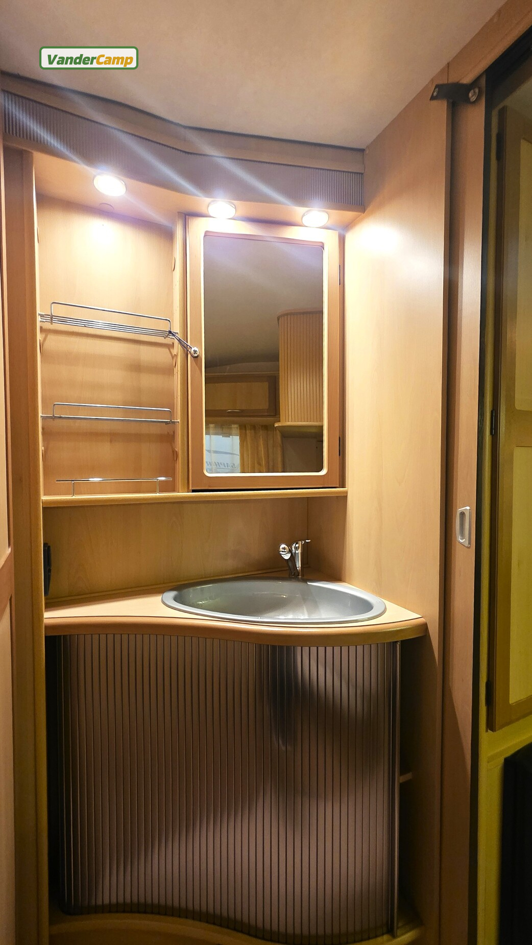 T.E.C. Travel King 460 TDF (2004)