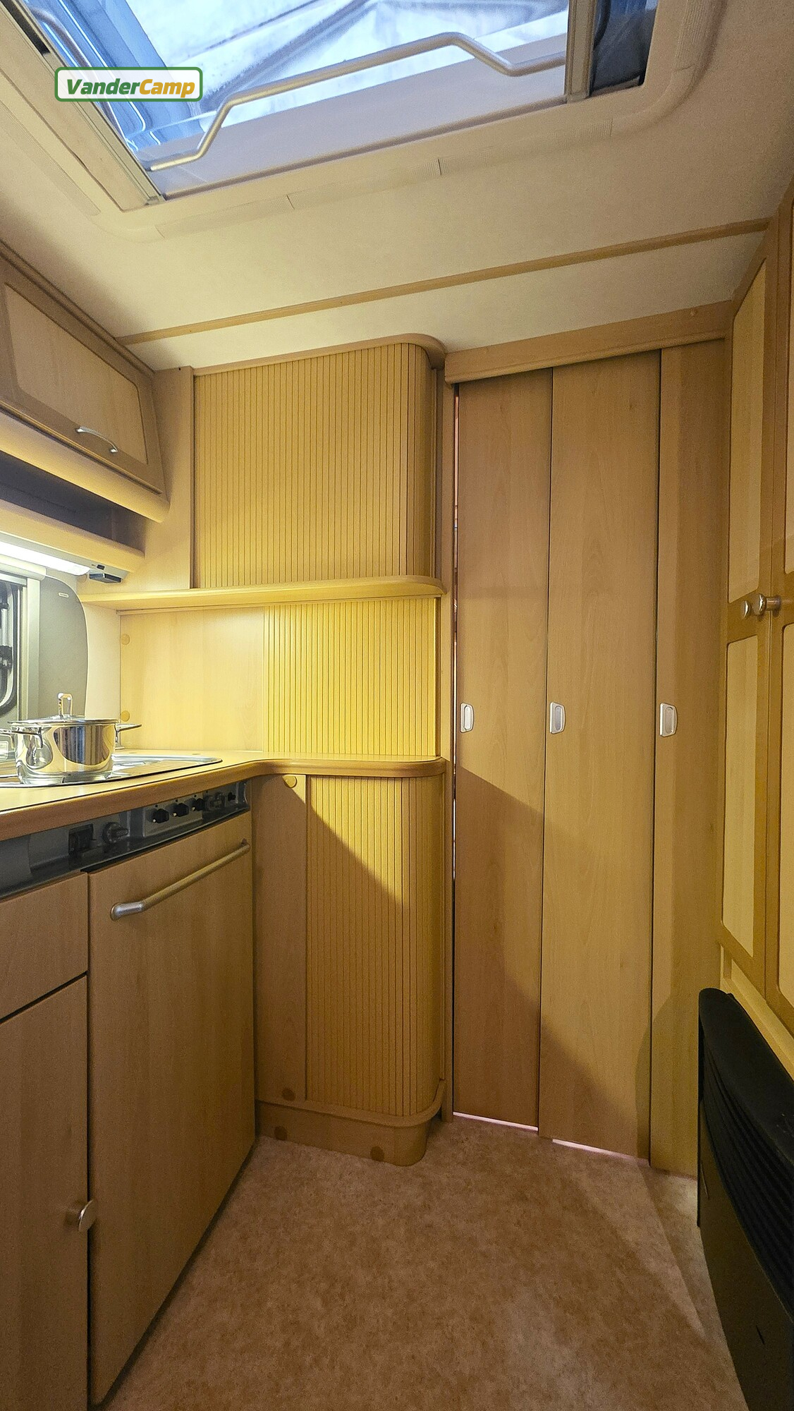 T.E.C. Travel King 460 TDF (2004)